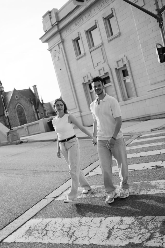 casual engagement photoshoot 