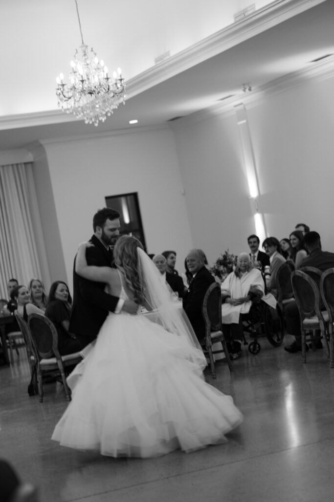 first dance at roseville estate 