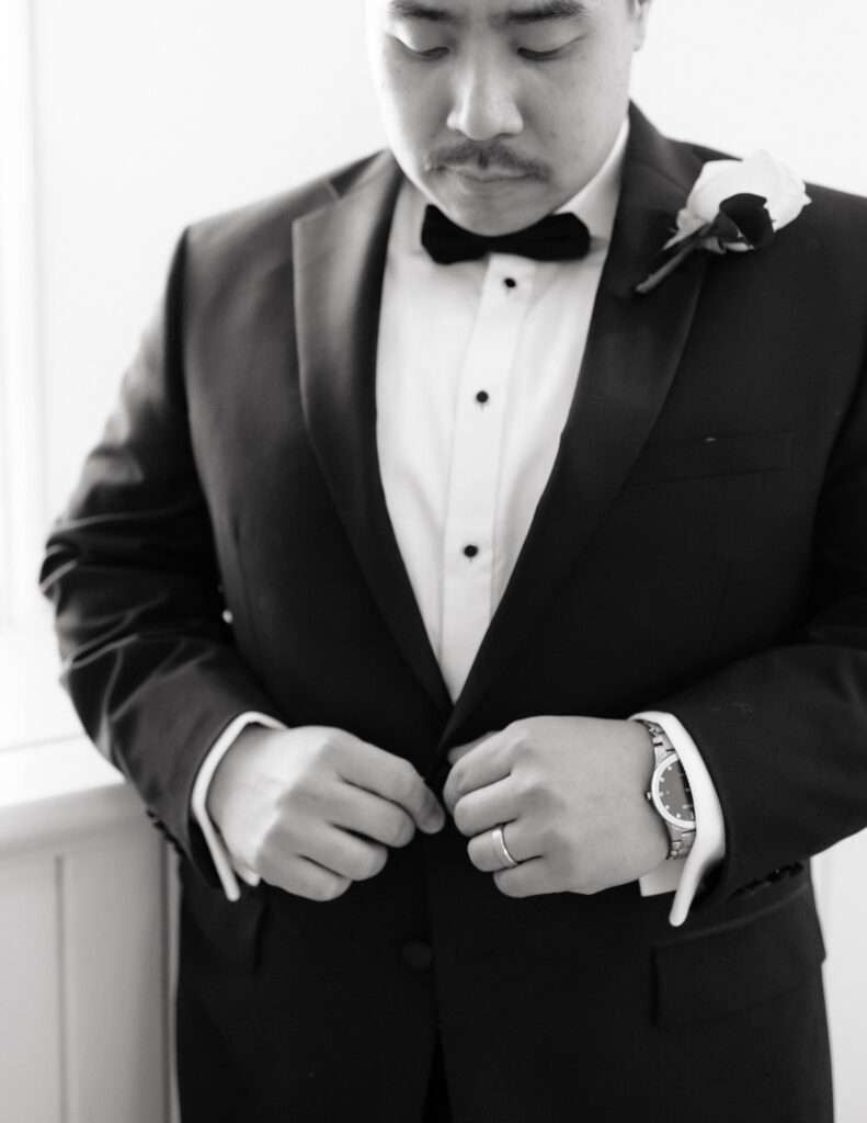 groom getting ready portraits at Puddicombe House 